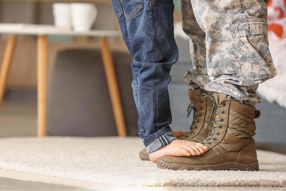 Child with military dad moving